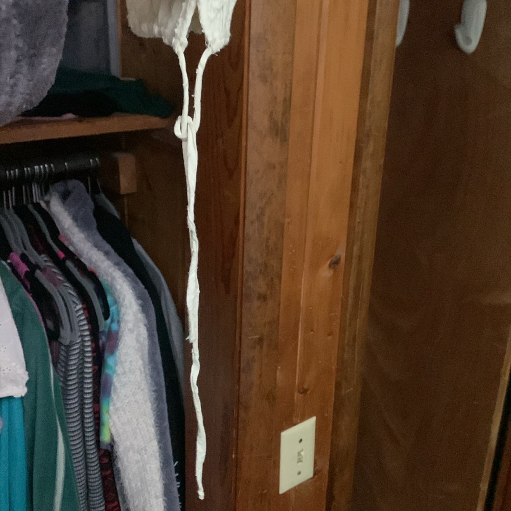 Boatneck Cream Top Long Sleeve - Picture 3 of 6